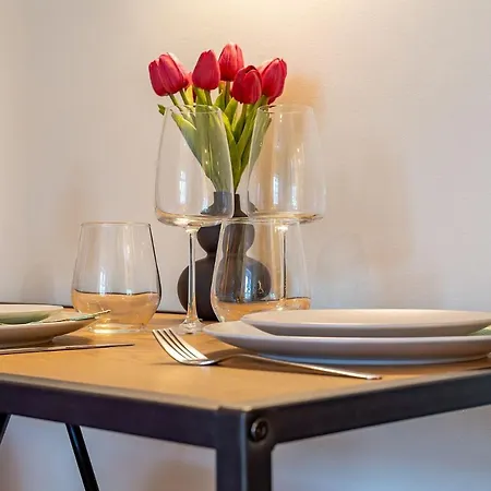 Romantic Stay, Close To The And Centre! Parnu