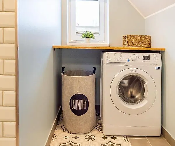 Διαμέρισμα Romantic Stay, Close To The And Centre! Παρνού